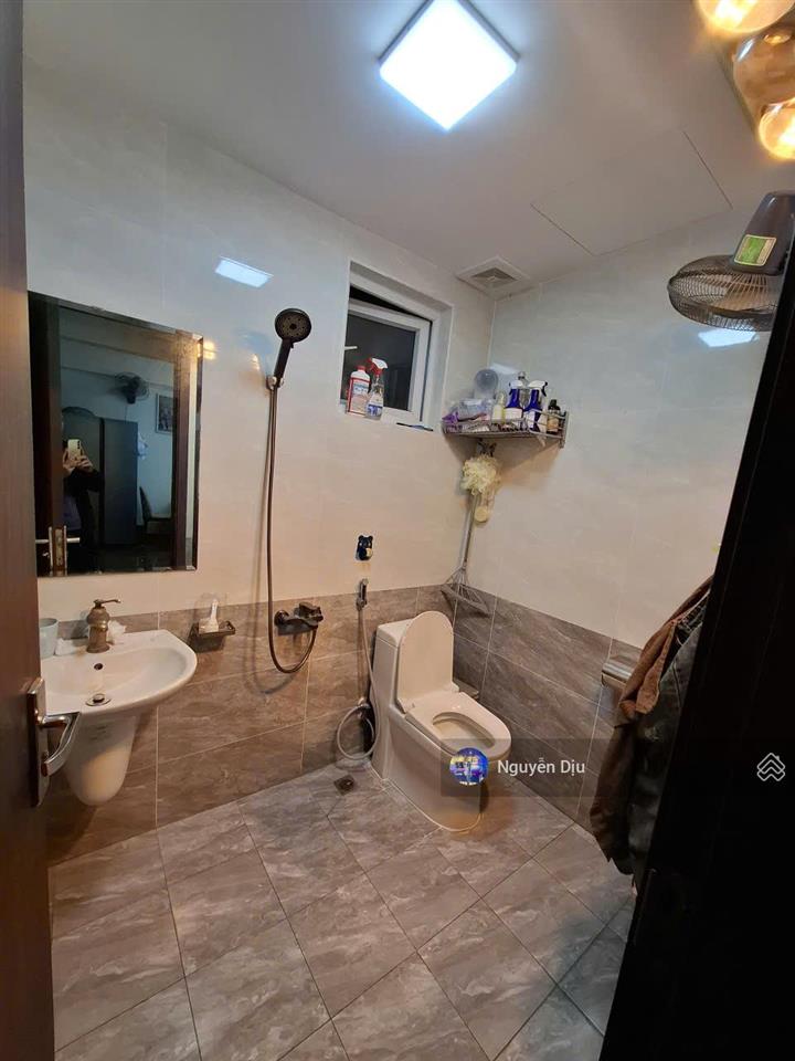 Cực đẹp! bán căn hộ ct17 green house việt hưng, long biên,hướng mát,căn góc,full nội thất. hơn 5 tỷ