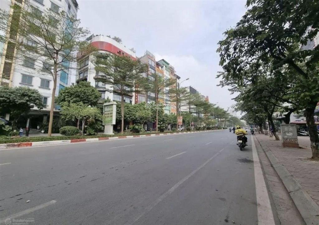 Cực phẩm phân lô, hơn 300tr/m2! phố ôtô tránh trung kính to, dt 105m2, 6 tầng mt 4.7m, giá 32.5 tỷ