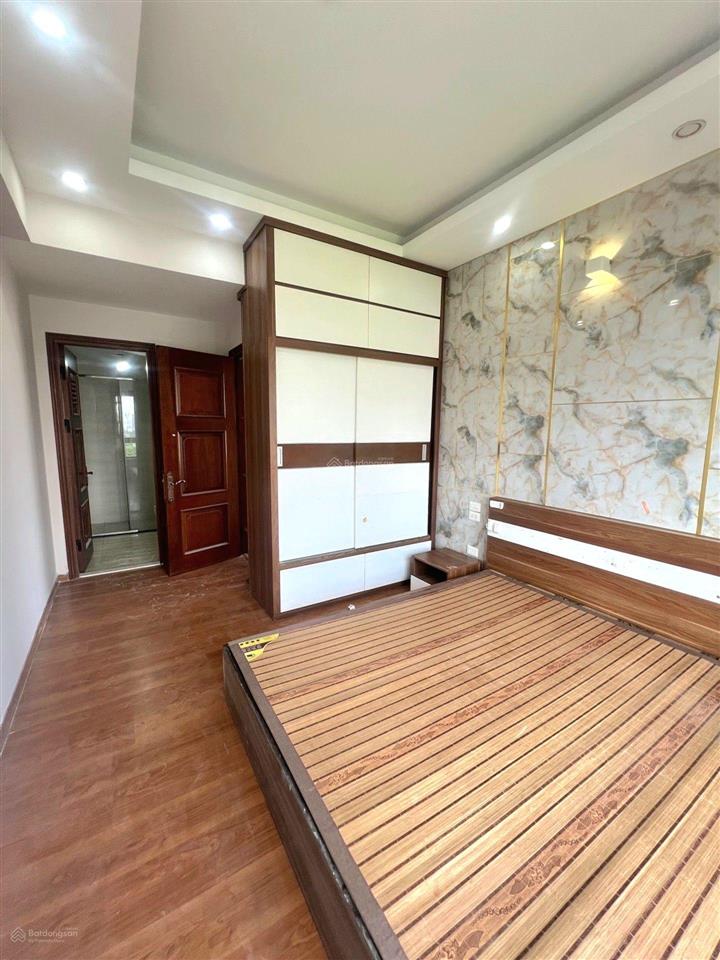 Bán căn chung cư 789 bqp  xuân đỉnh, căn 2 ngủ, 2vs, đầy đủ đồ nội thất, giá 6.8 tỷ