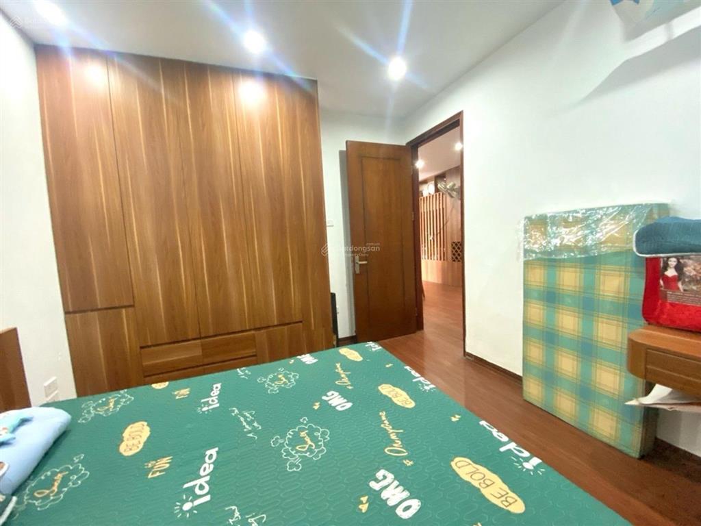 Chung cư ct36 xuân la  nội thất gỗ tự nhiên, có lốt ô tô, view hồ tây, căn 3n 2vs, giá 11 tỷ