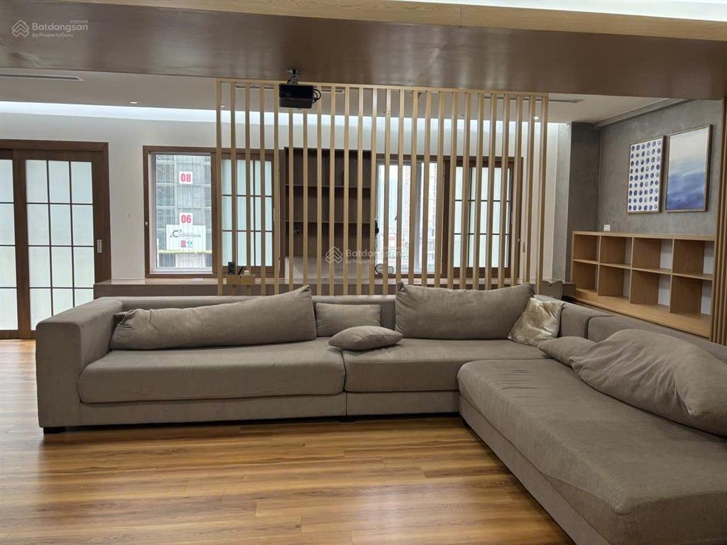 Bán căn hộ chung cư 02  03 ciputra  hướng đông nam  căn góc 148m2  chỉ 13 tỷ