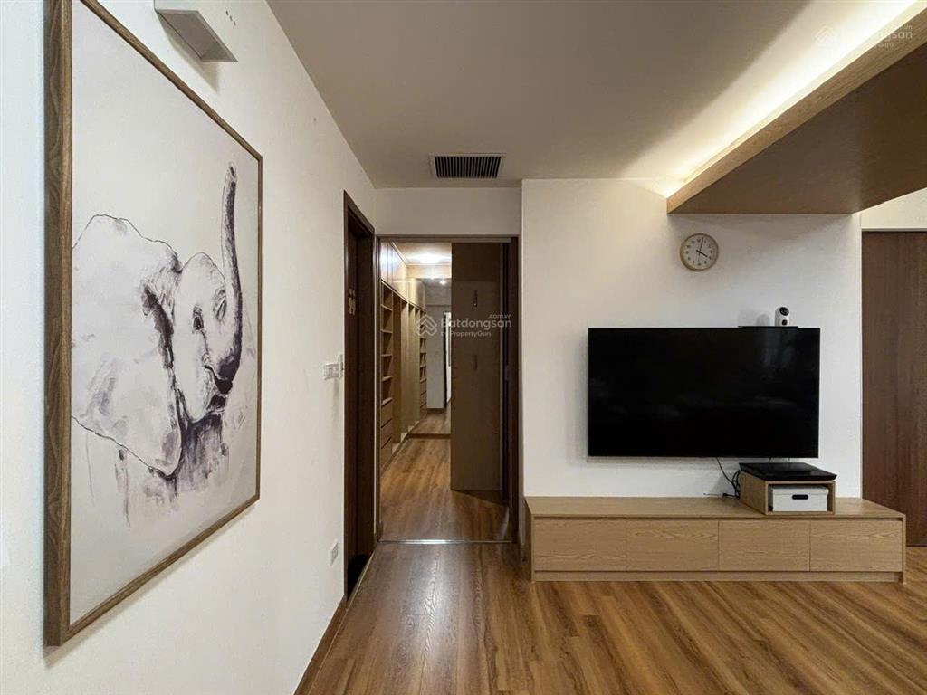 Bán căn hộ chung cư 02  03 ciputra  hướng đông nam  căn góc 148m2  chỉ 13 tỷ