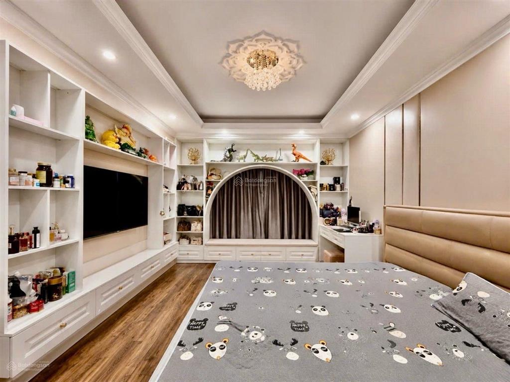 Chung cư goldmark city  lô góc  135m2  3 ngủ  full nội thất  hỗ trợ vay ngân hàng chỉ 11.x tỷ