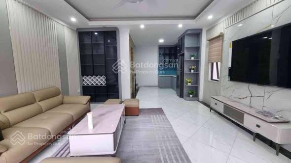 Quy hoạch ổn định, khu vực cao ráo, vf8 đỗ cửa, nhà 7 tầng thang máy sát ciputra tây hồ chi 13.x tỷ