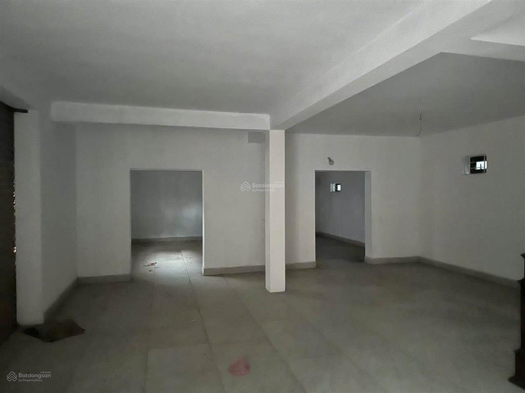 Bán nhà 3 tầng 1 hầm gần trường tiểu học, thcs tân hưng, sóc sơn  dt 217/240m2  chỉ 6,x tỷ