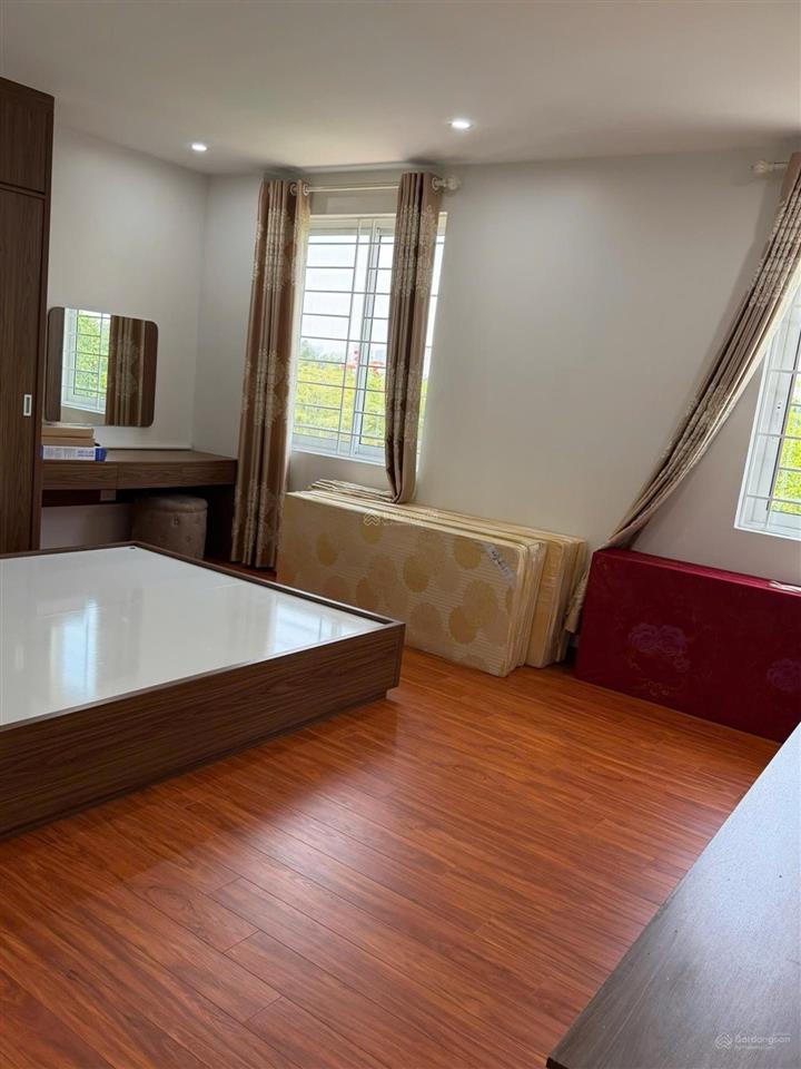 Chung cư xuân đỉnh view công viên hòa bình nội thất cao cấp  căn hộ 121m2 (4 ngủ)  giá 10,1 tỷ