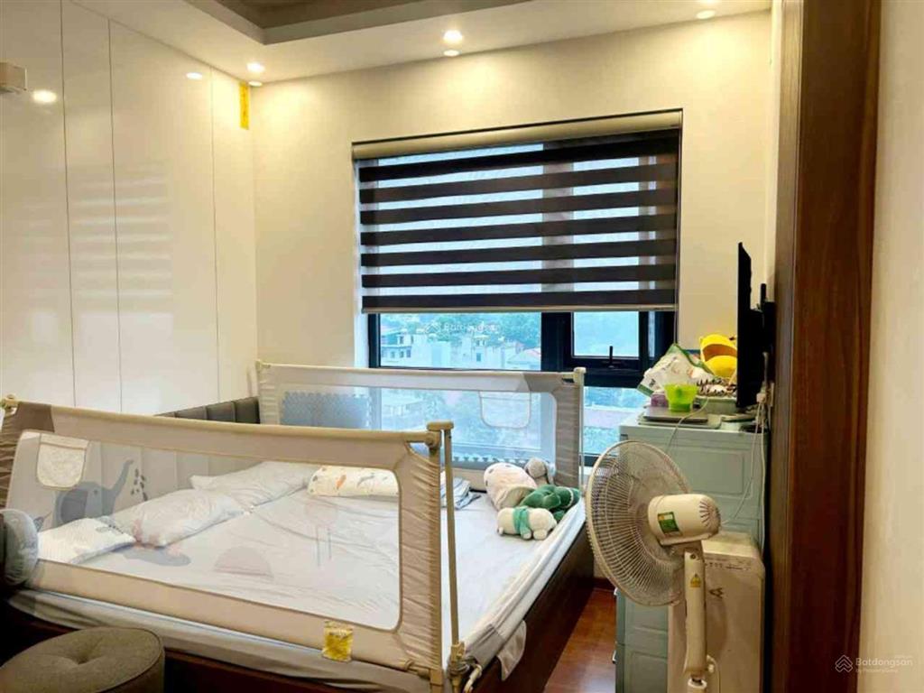 Cần bán căn 2 ngủ  chung cư 789 xuân đỉnh  đầy đủ nội thất, sẵn ở ngay  giá 6.85 tỷ