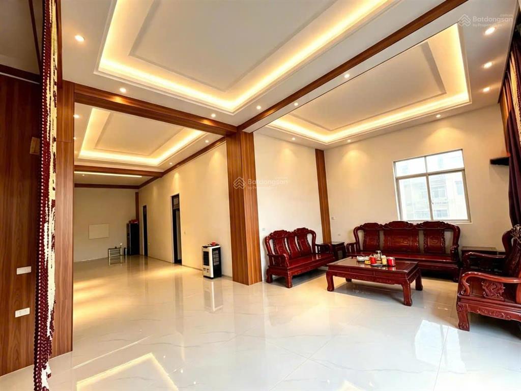 Bán biệt thự 2 tầng sân vườn  chỉ hơn 30tr/m2  20m ra trục chính kinh doanh  mai đình, sóc sơn