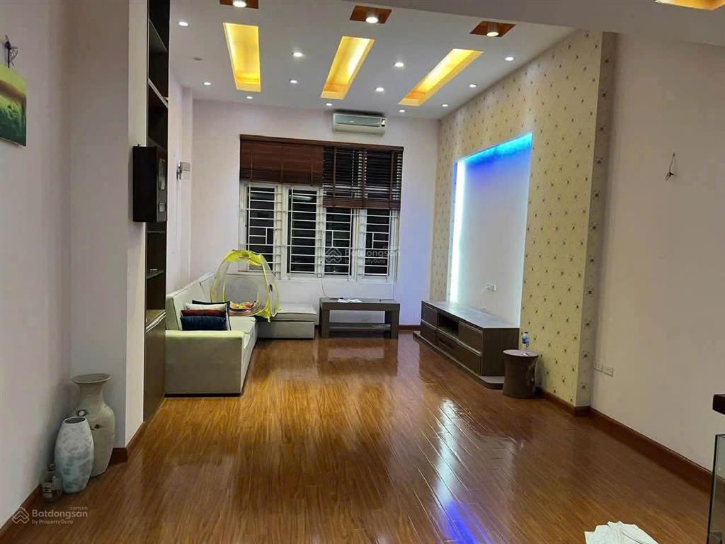 Cho thuê căn hộ tại xuân đỉnh, bắc từ liêm  dt 45m2 x 5 tầng  giá 15 tr/th   0964 649 ***