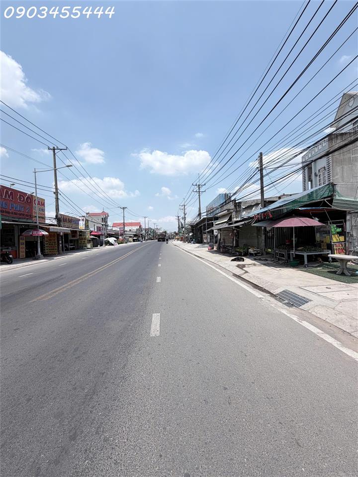 Mặt bằng vàng tại trung tâm, mặt tiền Liên Huyện, 150m2, ngang 5m, dài 30m, 5.3 tỷ, Thuận