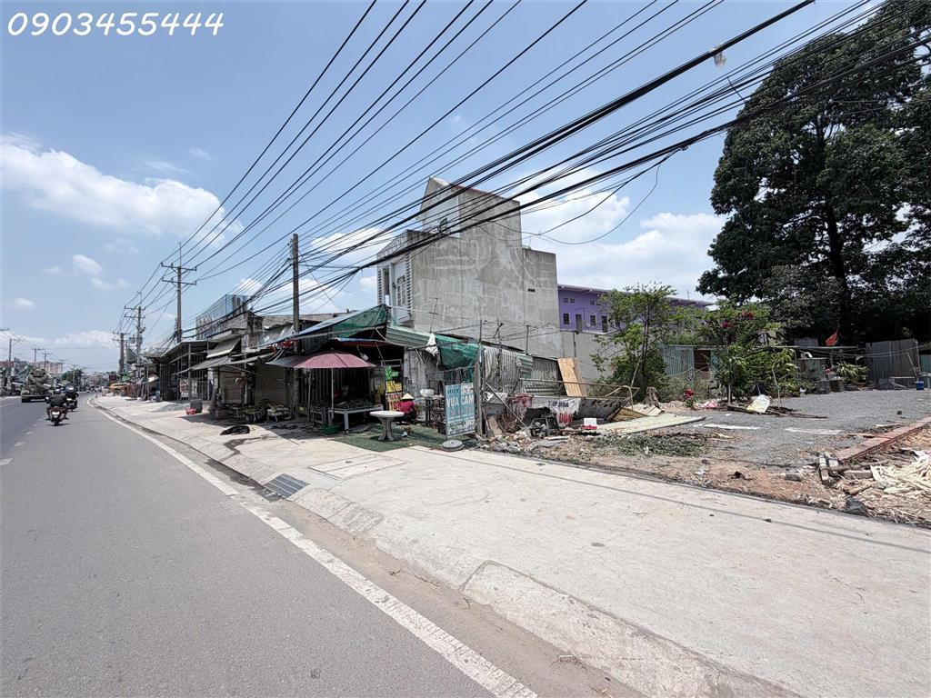 Mặt bằng vàng tại trung tâm, mặt tiền Liên Huyện, 150m2, ngang 5m, dài 30m, 5.3 tỷ, Thuận
