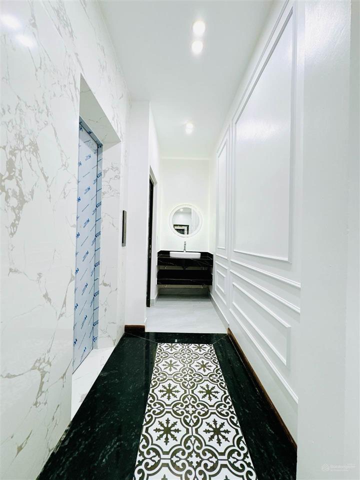 Chính chủ cần bán căn nhà 6 tầng phố trần duy hưng