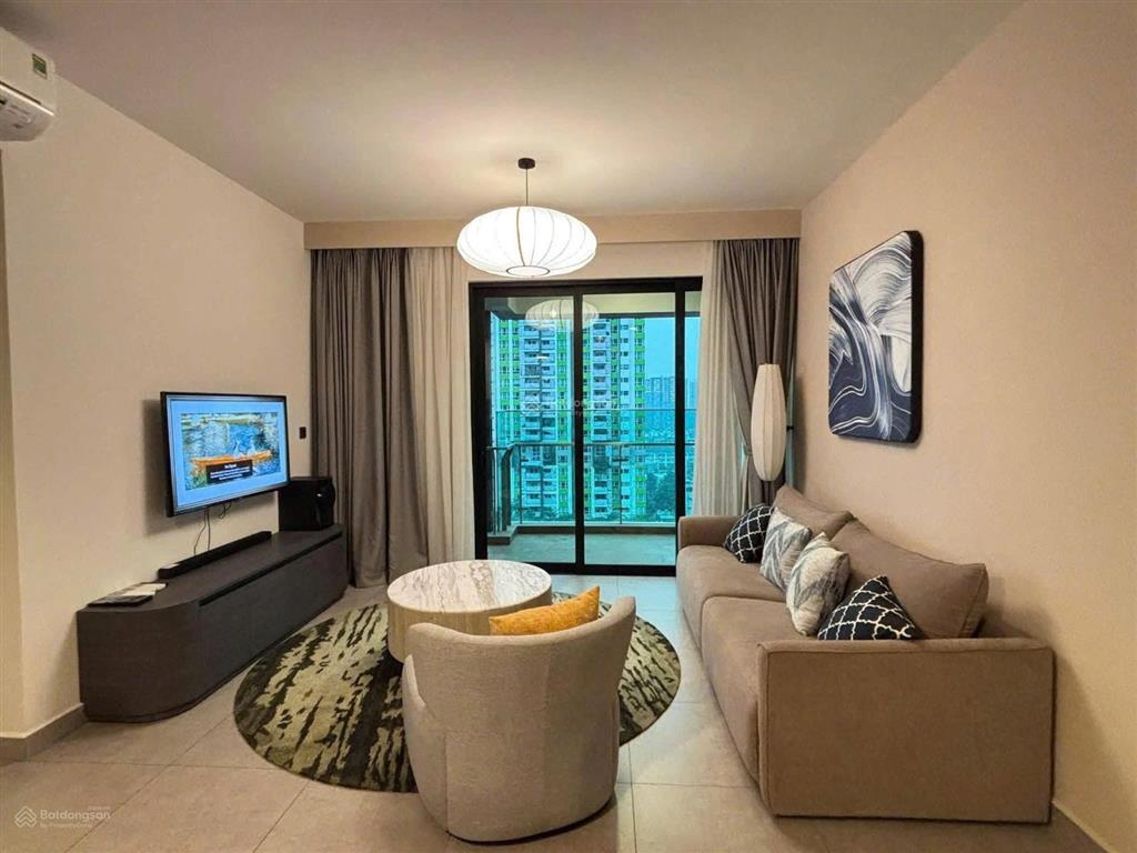 Cho thuê căn hộ feliz en vista, 85m2, 2pn, 2wc, 28tr/tháng.