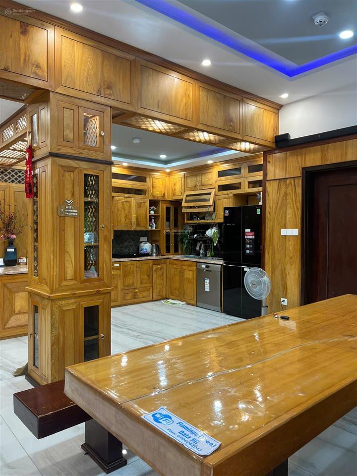 Villa đường lớn thông thẳng chương dương khu vực nam việt á  7pn  95triệu