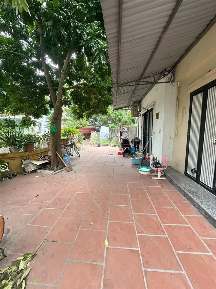 Tây mỗ dân xây lô góc view hồ 40m tầng giá 6,8 tỷ có thương lượng, thế đất cao vượng khí, gần chợ