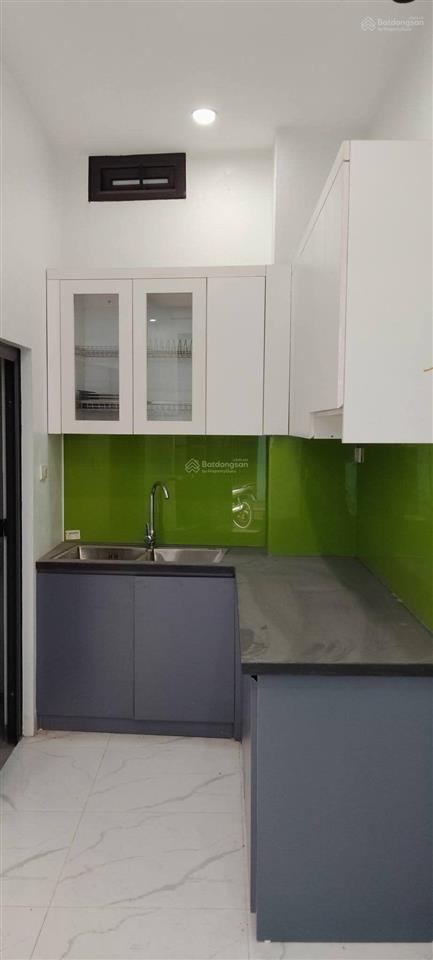 Quang tiến 33,4m2 lô góc. gần ô tô, ngõ rộng. trường học các cấp vincom mega mall ngay đầu ngõ