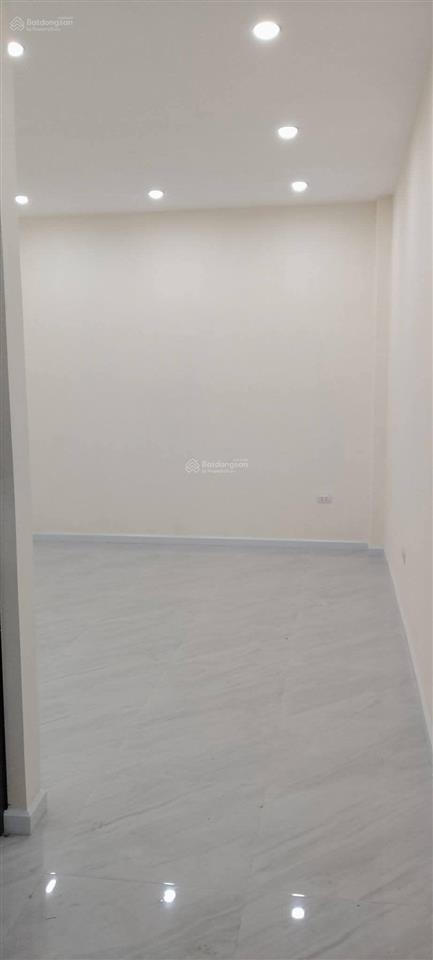 60m2 5 tầng thang máy 9 ngủ khép kín. vừa ở vừa kinh doanh + giảm chào 500 triệu giá còn 8,1 tỷ