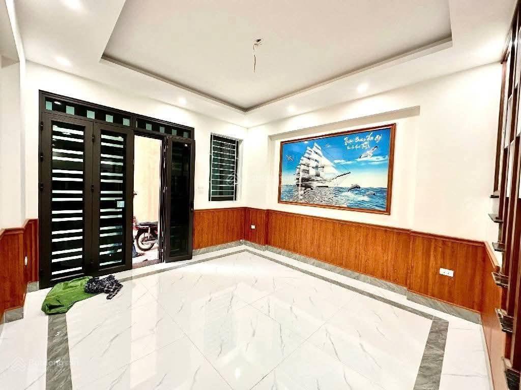 Tây mỗ dân xây diện tích rộng ở sướng. 51m 4 tầng mặt tiền 4m. đất vượng khí, gần trường, chợ
