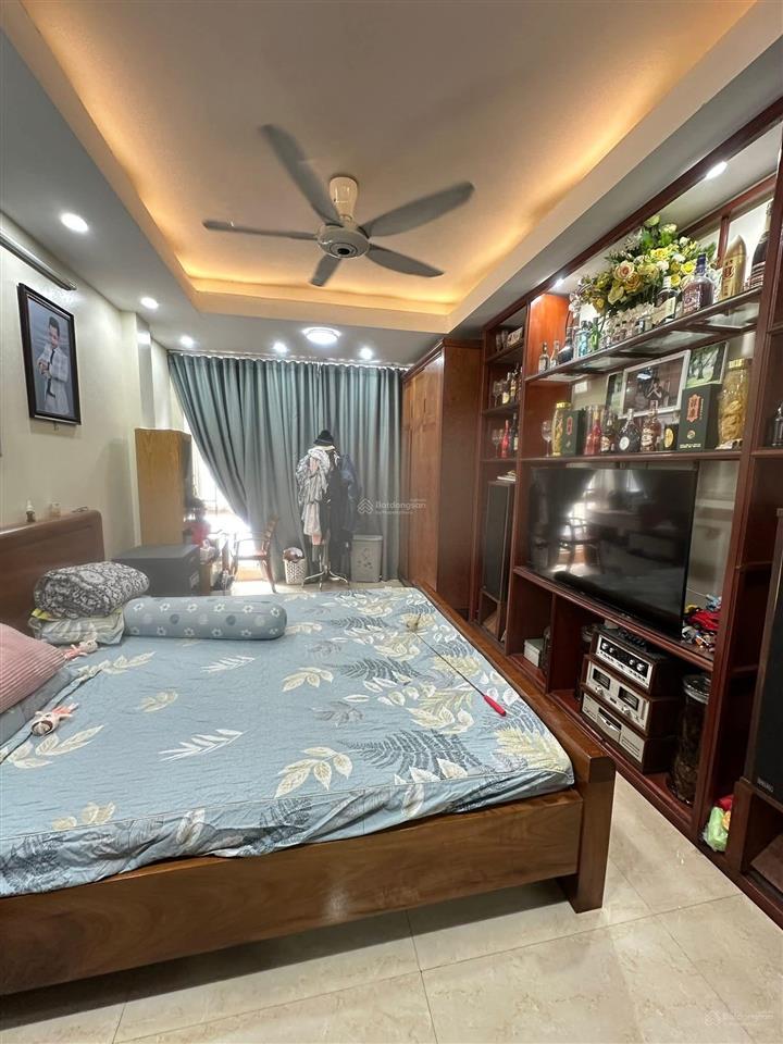 Bán gấp nhà riêng tại quang tiến, 11,5 tỷ, 41m2, 5pn, 5wc, 6 tầng