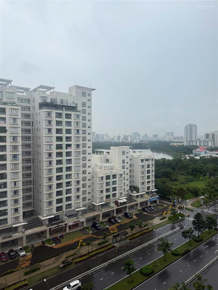 Bán căn hộ the ascentia phú mỹ hưng, 2 phòng ngủ, nhà đẹp full nội thất view thoáng, giá tốt