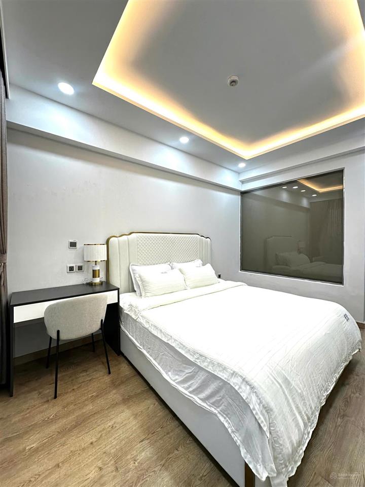 Bán midtown m7 phú mỹ hưng căn 3 phòng ngủ, 115m2 có hđ thuê giá đầu tư rẻ hơn tt 1tỷ view sông, hồ