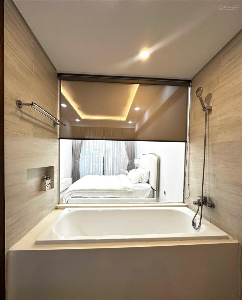 Bán midtown m7 phú mỹ hưng căn 3 phòng ngủ, 115m2 có hđ thuê giá đầu tư rẻ hơn tt 1tỷ view sông, hồ