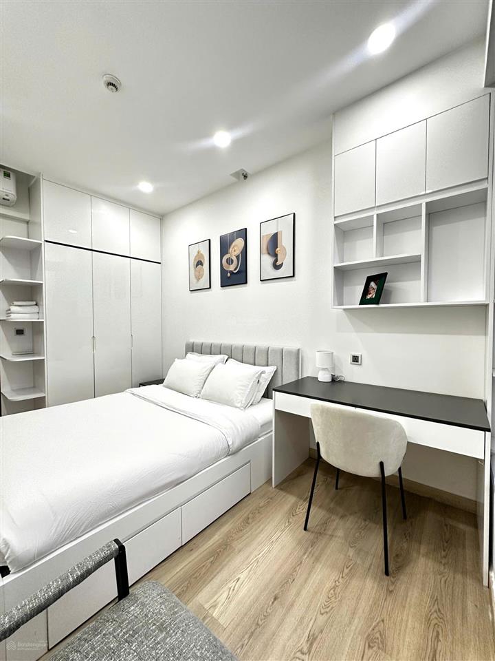 Bán midtown m7 phú mỹ hưng căn 3 phòng ngủ, 115m2 có hđ thuê giá đầu tư rẻ hơn tt 1tỷ view sông, hồ