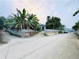 Đất full thổ cư lô góc 2 mặt tiền dt 398m full thổ cư , mt hơn 13m, sâu 30m, nở hậu .đất vuông vắn,