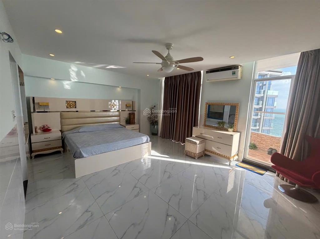 Chủ gửi bán căn hộ view biển nằm ngay mặt tiền đường trần phú. địa chỉ 84 trần phú, vũng tàu