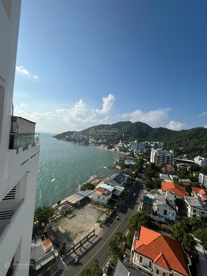 Chủ gửi bán căn hộ view biển nằm ngay mặt tiền đường trần phú. địa chỉ 84 trần phú, vũng tàu