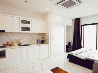 Bán tâp thể nghĩa tân , cầu giấy dt 90m2 nhà 3 ngủ nội thất full đẹp giá 4,5 tỷ