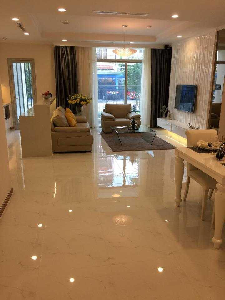 Chính chủ bán căn studio dt 28m2 tầng cao phân khu metropolitan giá bán 2,15 tỷ