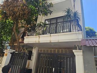 Sang nhượng căn hộ dịch vụ homestay khu vực văn cao tây hồ dt 70m² x 5 tầng giá thuê 19tr/1 tháng