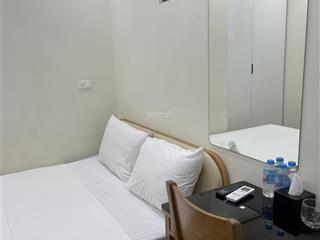 Nhượng nhà nghỉ gần bến xe dt 90m2 có 27 phòng giá thuê 35tr/1 tháng