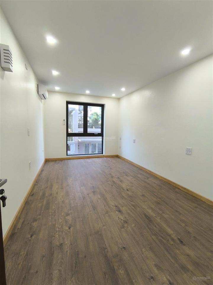 Cho thuê nhà 4 tầng mai động hoàng mai dt 50m2 giá 9tr/1 tháng