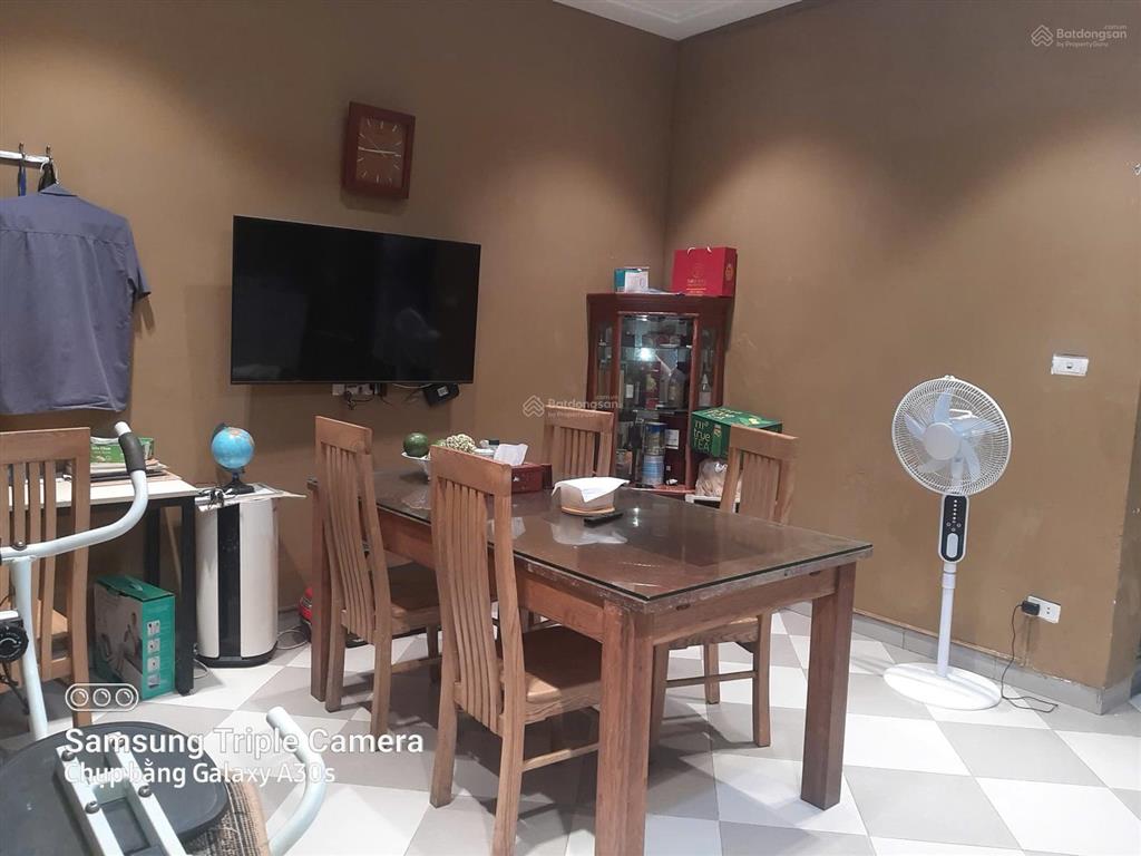 Bán nhà 4 tầng ngõ quan hoa cầu giấy dt 35m2 mặt tiền 3,4m giá 8,5 tỷ