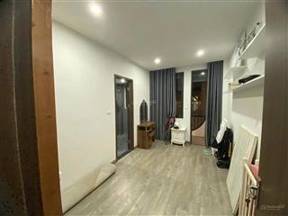 Bán nhà 3 tầng ngõ khúc thừa dụ dt 115m2 mặt tiền 16m giá 32 tỷ