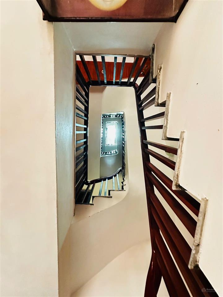 Bán nhà 4 tầng phố xuân la, tây hồ, dt 90m2, mặt tiền 5m, giá 25 tỷ