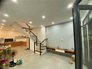 Nhà ngõ trần cung bắc từ liêm 50m2 sổ đỏ 2 tầng giá 13 tỷ