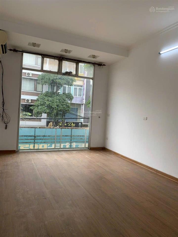Cho thuê nhà mặt phố đặng thuỳ trâm 45m x 4t vừa ở vừa kinh doanh. giá rẻ như nhà trong ngõ