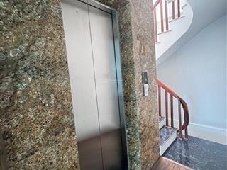 Cho thuê nhà xuân đỉnh 45m x 6t thang máy, nhà mới. đủ đồ giá hợp lý