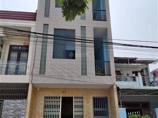 Chính chủ cần bán nhanh nhà mặt phố tại hòa phú 10, 6,9 tỷ, 85m² sẵn dòng tiền cho thuê 20tr/tháng