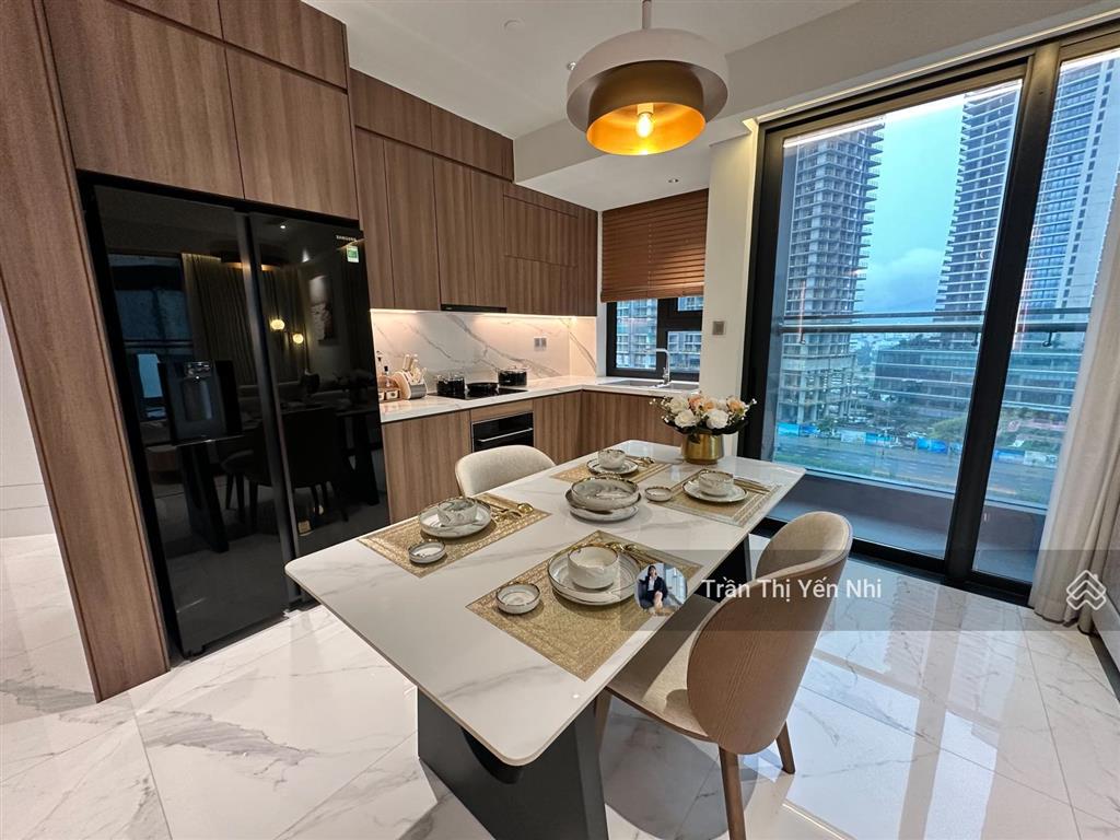 Căn penhouse hom nhất tại times square|55 tỷ ngay bãi tắm mỹ khê đà nẵng|chỉ 1 căn duy nhất sót lại