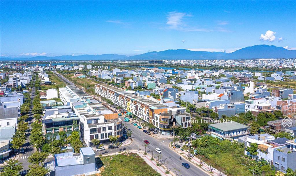 Bán shophouse view đẹp tại hòa xuân, 15 tỷ, 150 m2