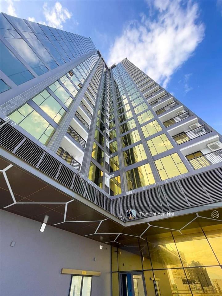 Hiếm có 1 căn 84m2, vip, góc 2 ngủ view trực diện sông hàn, tt 15% sở hữu ngay, giá chỉ 8,x tỷ!