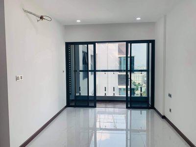 Chính chủ cần bán căn hộ resgreen tower quận tân phú sổ hồng riêng.