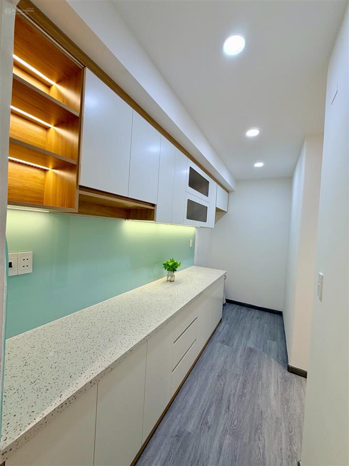 Chính chủ bán căn hộ 2pn 1wc chung cư lotus nhà đẹp như hình 100%