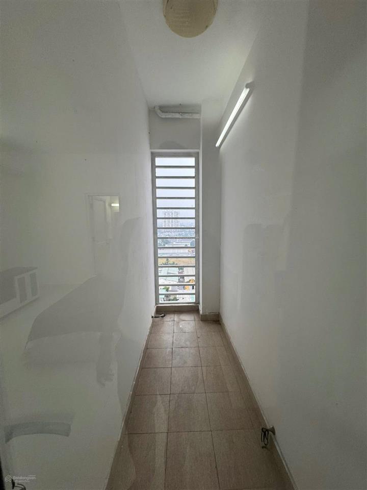 Bán căn 81m2, 2pn 2wc, tặng kèm nt giá chỉ 4 tỷ 100