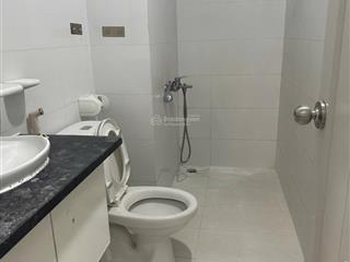 Bán căn view đông nam , 85m 3pn 2wc giá chỉ 4 tỷ 580 .