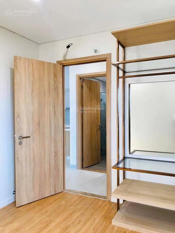 Bán căn hộ 58m 2pn 1wc lầu trung giá chỉ 4t450